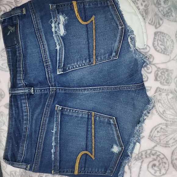 Shorts - Picture 2 of 2